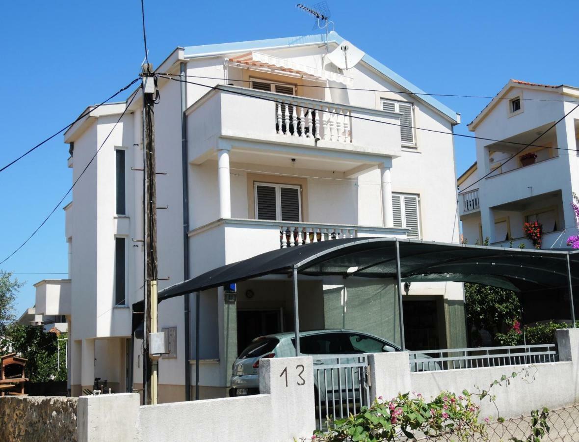 Apartments Zara Esterno foto